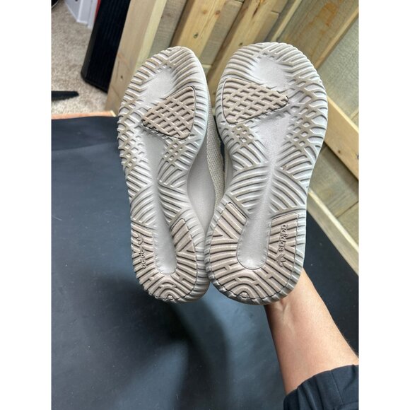 Adidas Tubular Shadow Womens Sneakers Size 4 Light Gray Knit - Picture 6 of 8